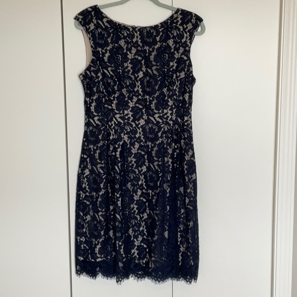 Vince Camuto lace overlay dress - Picture 1 of 7